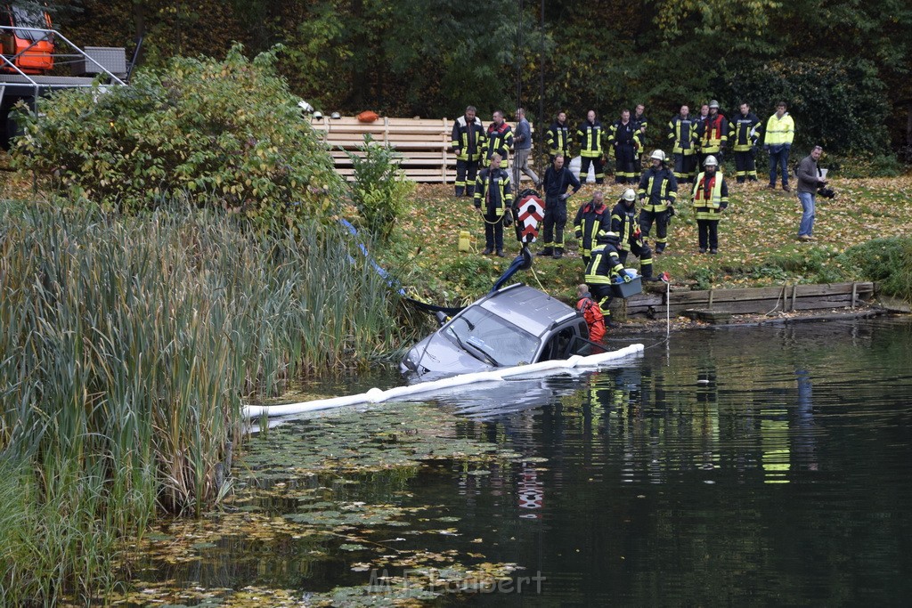 Einsatz BF Koeln PKW im See Koeln Esch P034.JPG - Miklos Laubert